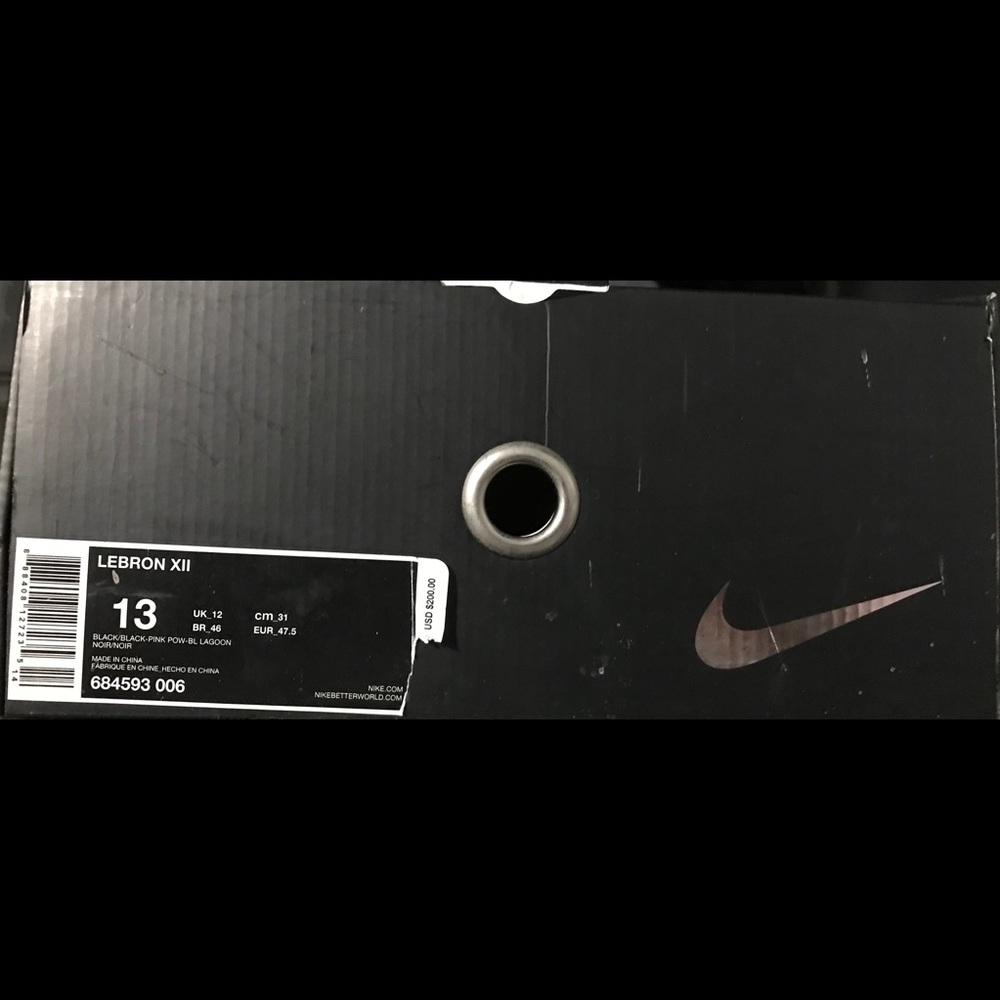 LeBron XII - Picture 4 of 5